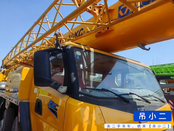 Buy XCMG QY40KC Used Crane / 1