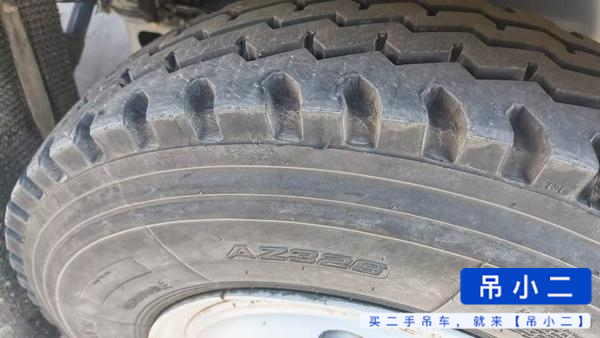 Used XCMG XCT12L5 Crane 2021 Model / 4