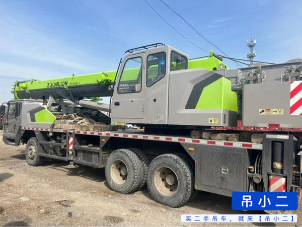 Buy Zoomlion ZTC250A552 Used Crane / 3