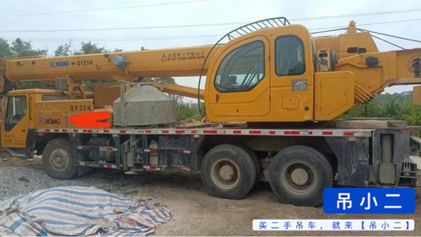 Used XCMG QY20G Crane 2016 Model / 3