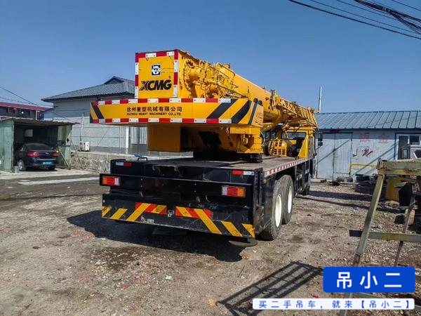 Buy XCMG 25k Used Crane / 1