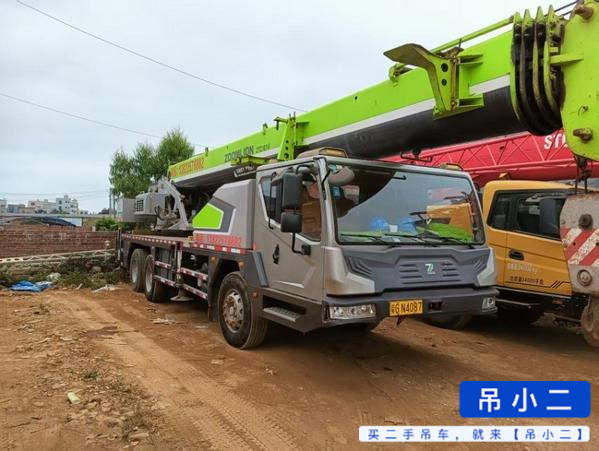 Buy Zoomlion ZTC251VE562 Used Crane