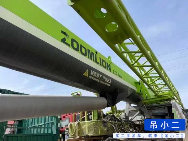 Buy Zoomlion ZTC201V551 Used Crane / 3