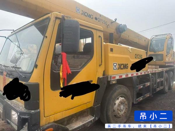 Used XCMG QY20G Crane 2011 Model / 2