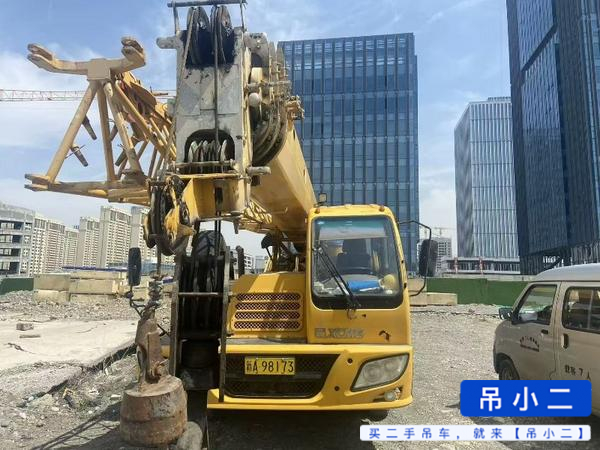 Buy XCMG 16B Used Crane / 2