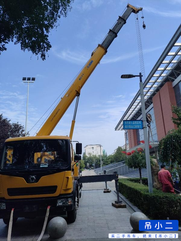 Used XCMG XCT12L5 Crane 2022 Model / 4