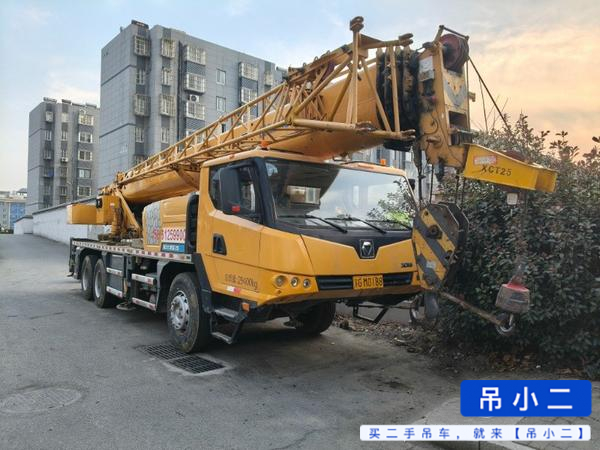 Used XCMG XCT20L5 Crane 2019 Model / 3