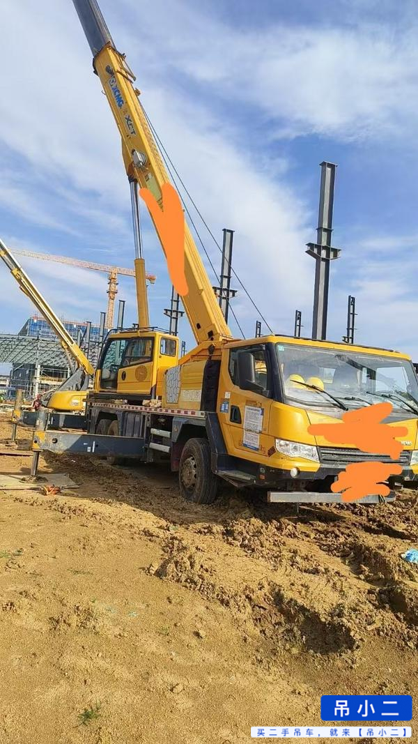 Used XCMG XCT35 Crane 2017 Model / 2