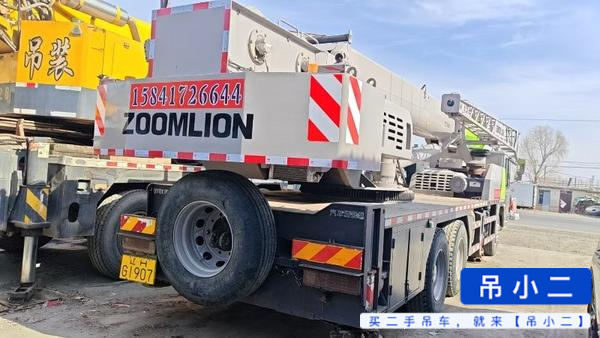 Buy Zoomlion QY25V531 Used Crane / 3