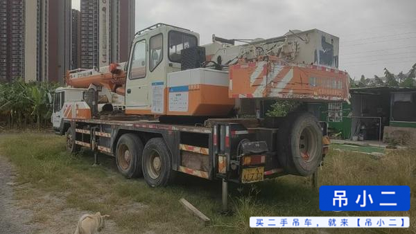 Buy Zoomlion 25V4 Used Crane / 2