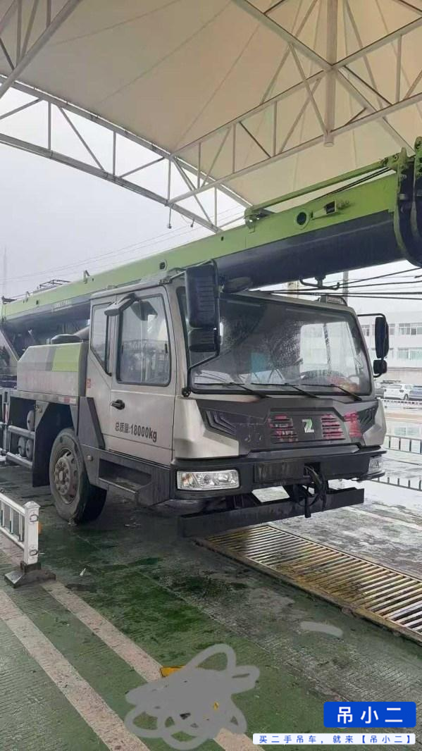 Buy Zoomlion ZTC121V461 Used Crane / 2