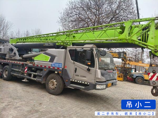 Buy Zoomlion ZTC251VE562 Used Crane