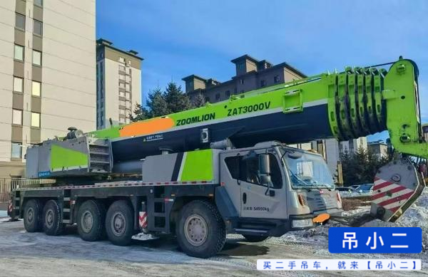 Buy Zoomlion 2000V Used Crane