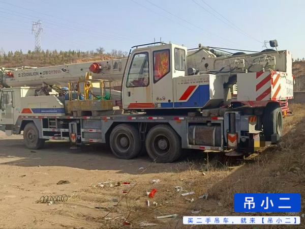 Buy Zoomlion 30V5 Used Crane / 2