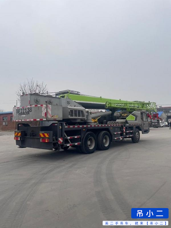 Buy Zoomlion ZTC250A-1 Used Crane / 3