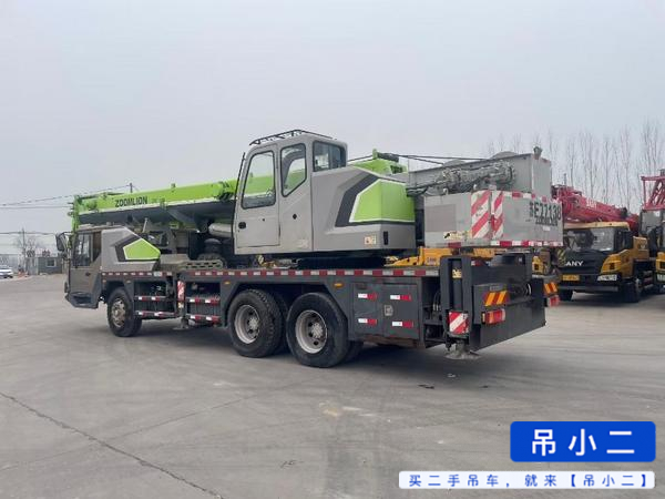 Buy Zoomlion ZTC250A-1 Used Crane / 4