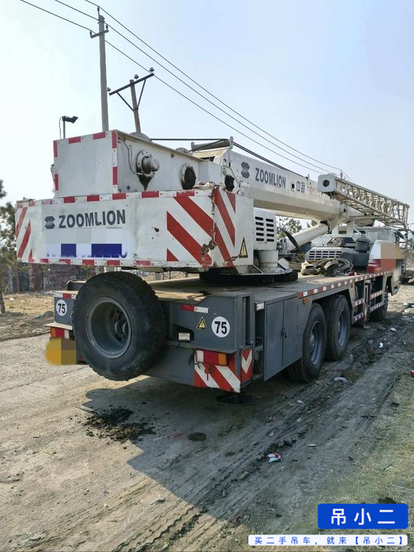Buy Zoomlion 25VF Used Crane / 2