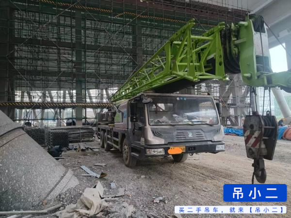 Buy Zoomlion 251E Used Crane / 3