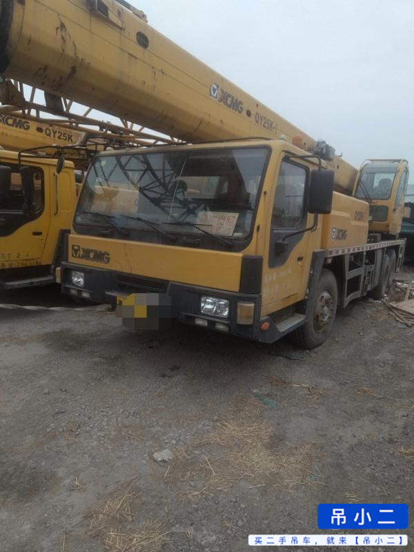 Buy XCMG 25K Used Crane / 3