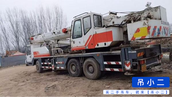 Buy Zoomlion QY25V531 Used Crane