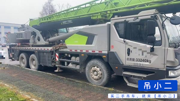 Buy Zoomlion ZTC251VE562 Used Crane