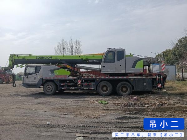 Buy Zoomlion ZTC250H Used Crane