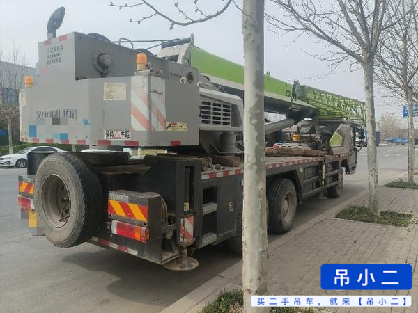 Buy Zoomlion ZTC251VE562 Used Crane