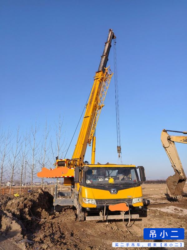 Buy XCMG QY25KC Used Crane / 2