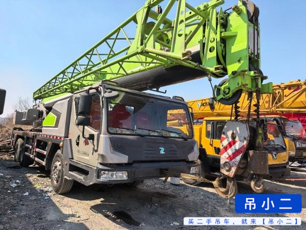 Buy Zoomlion ZTC251VE562 Used Crane