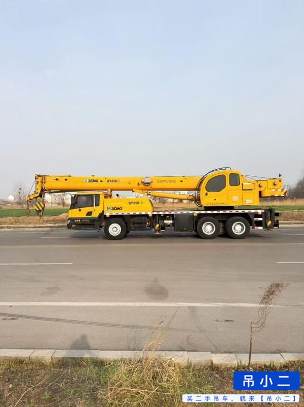 Buy XCMG 25K Used Crane / 3