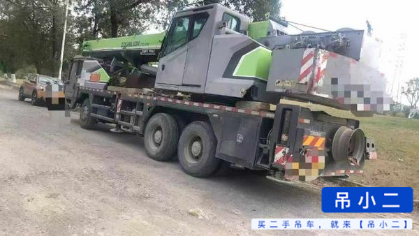 Buy Zoomlion ZTC251VE562 Used Crane / 3