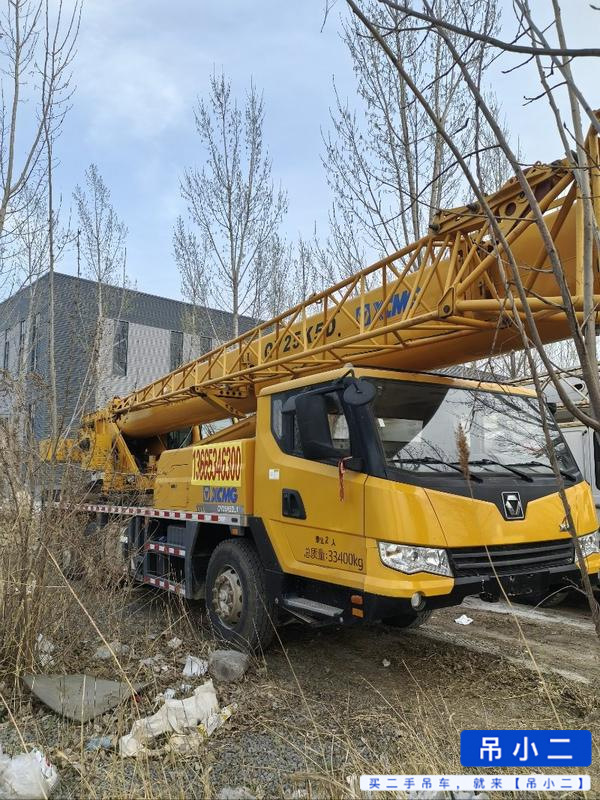 Buy XCMG 25K5D Used Crane / 2