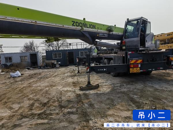 Buy Zoomlion 251E Used Crane / 4