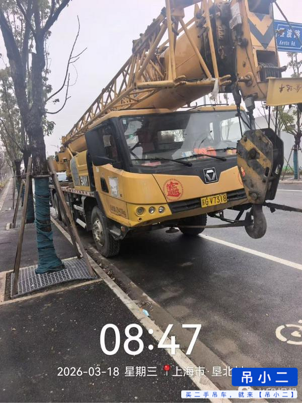 Buy XCMG 20XCT Used Crane / 2