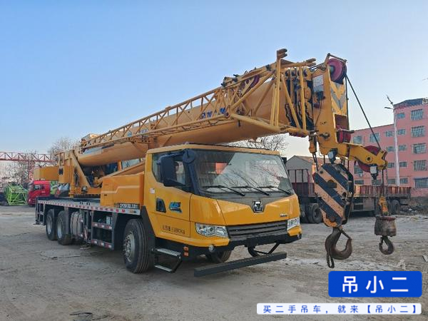 Buy XCMG QY25K5D-3 Used Crane / 2
