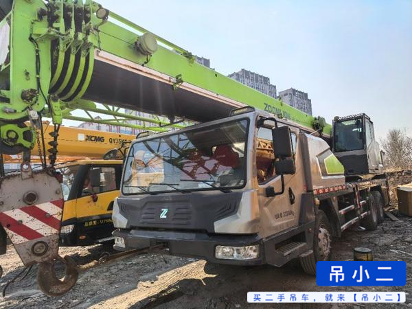 Buy Zoomlion ZTC251VE562 Used Crane / 2