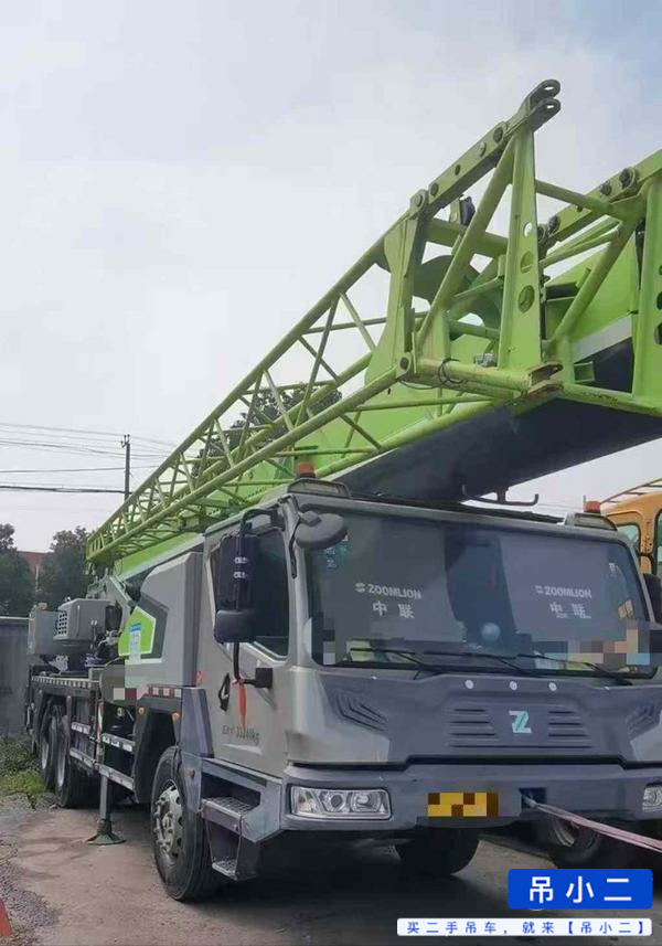 Buy Zoomlion ZTC251VE562 Used Crane