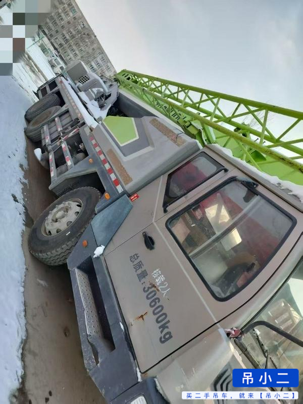 Buy Zoomlion ZTC201V551 Used Crane / 2