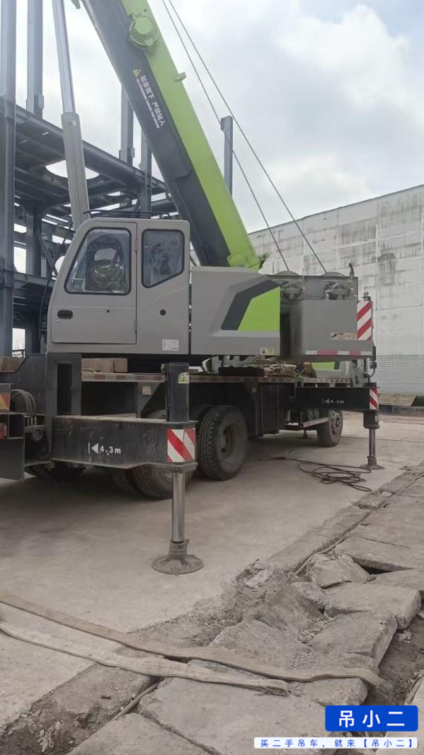 شراء Zoomlion 250A5 مستعمل رافعة
