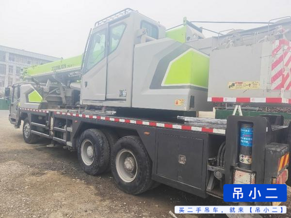 Buy Zoomlion ZTC251VE562 Used Crane / 3
