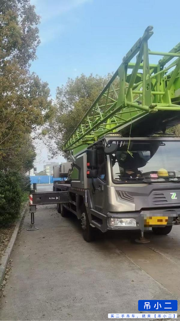 Buy Zoomlion ZTC251VE562 Used Crane / 2 Buy Zoomlion ZTC251VE562 Used Crane / 2