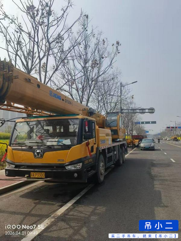 Buy XCMG 25K Used Crane / 2