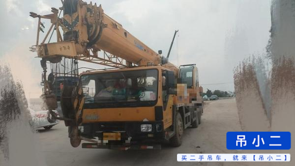 Buy XCMG QY20G Used Crane / 2