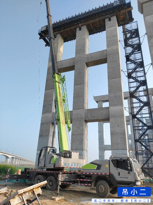 شراء Zoomlion ZTC251VE562 مستعمل رافعة