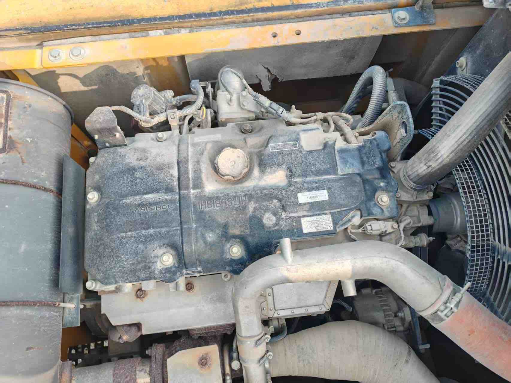 Buy Sany 215C-9 Used Excavator / 3