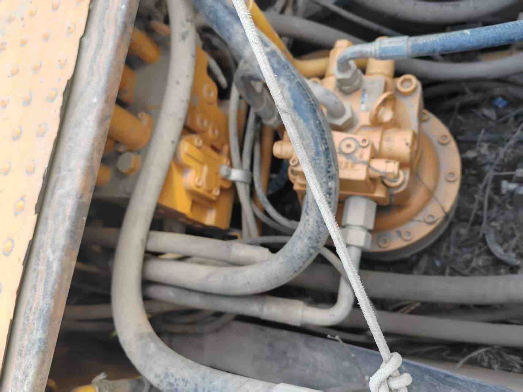 Buy Sany 215C-9 Used Excavator / 5