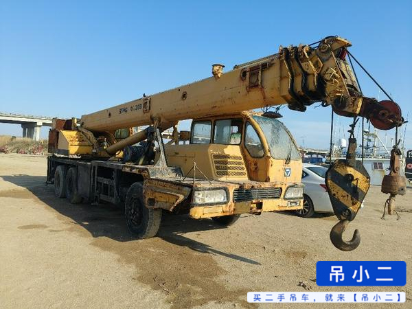Buy XCMG QY20B Used Crane / 2
