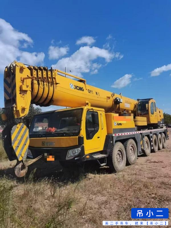 Buy XCMG 110K Used Crane / 2
