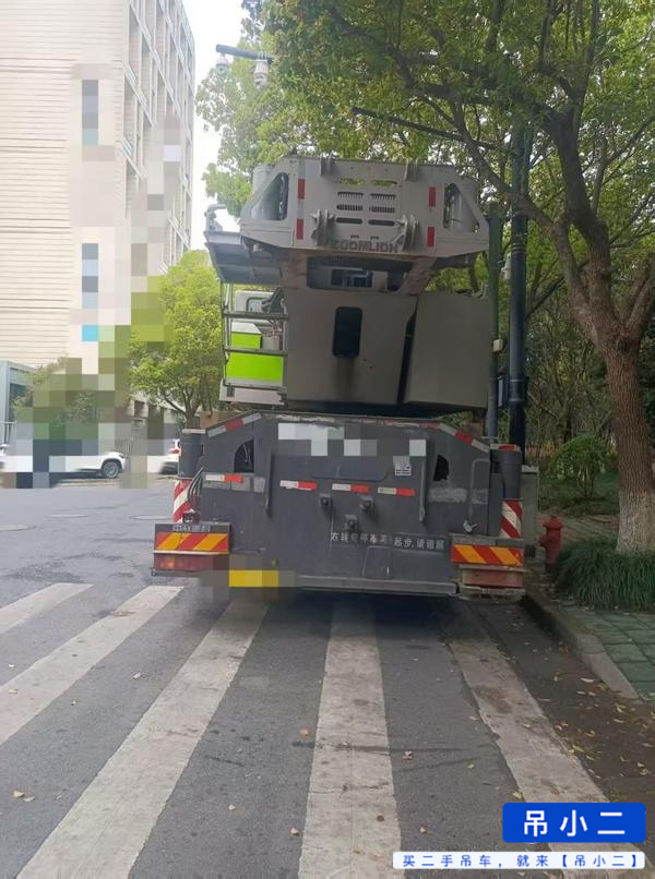 Buy Zoomlion 200E Used Crane