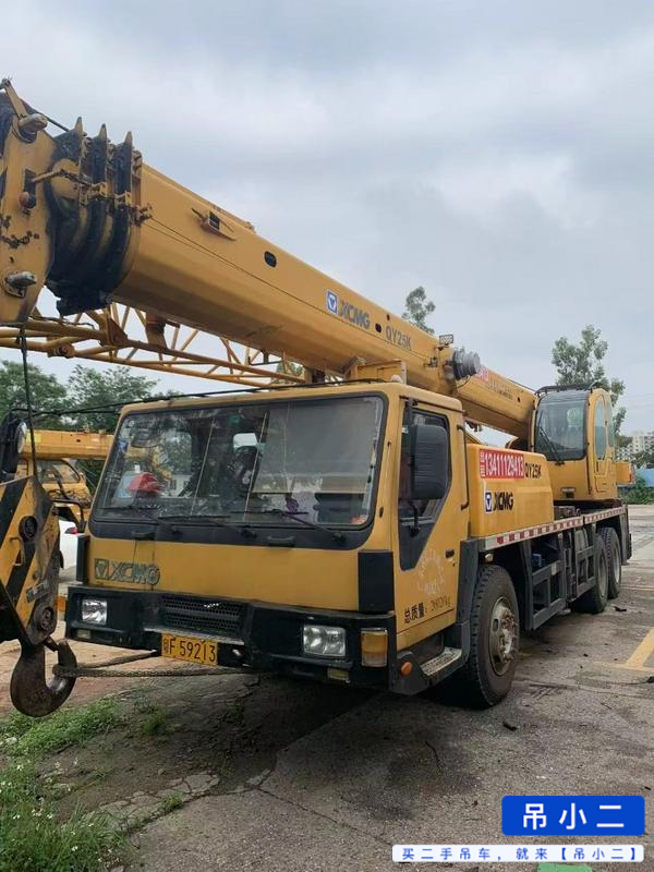 Buy XCMG QY20G Used Crane / 6